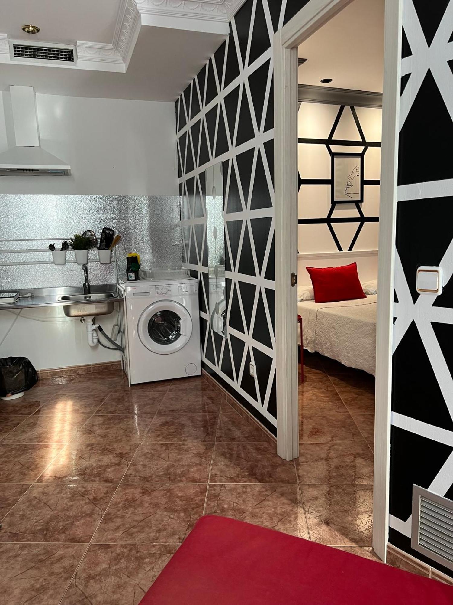Apartamentos Los Angeles Alcañiz Exteriör bild