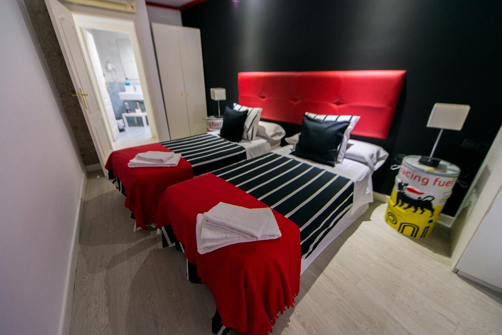 Apartamentos Los Angeles Alcañiz Exteriör bild