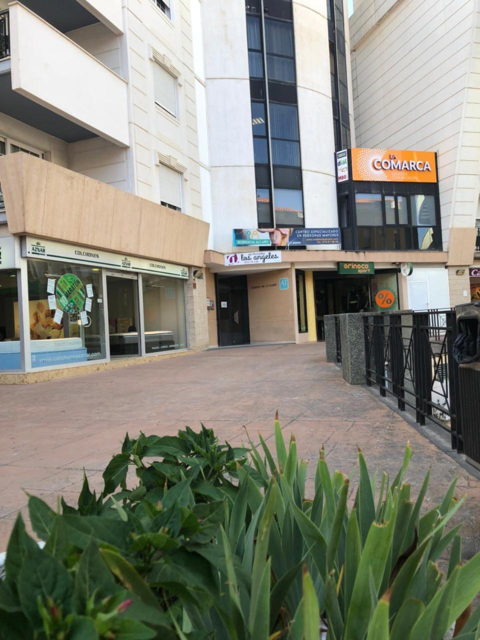 Apartamentos Los Angeles Alcañiz Exteriör bild